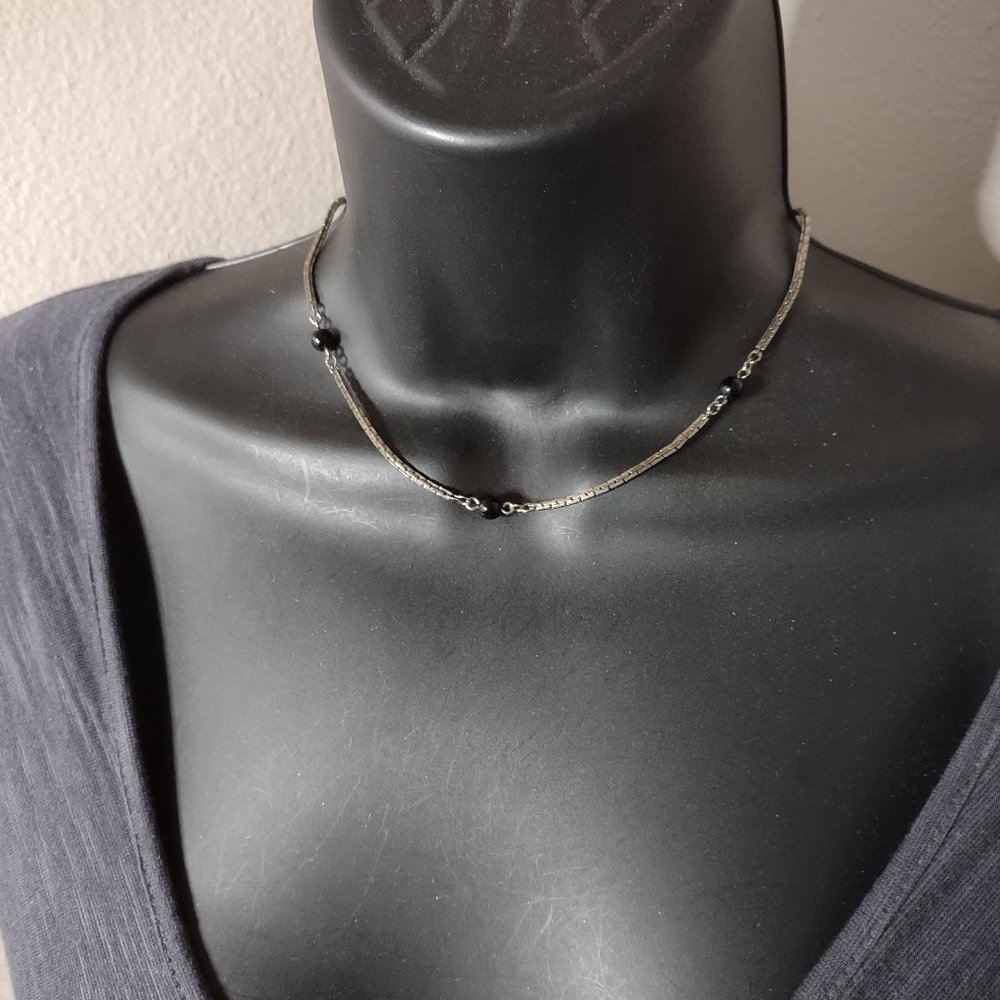 14 3/4 Inch Silver Tone Park Lane Necklace With Black Beads